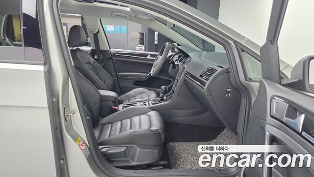 Volkswagen Golf 2016 — photo 11