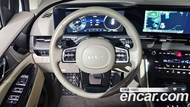 Kia Canival 2023 — photo 21