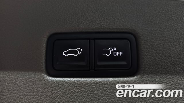 Kia Canival 2023 — photo 35