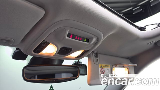 Jeep Cherokee 2019 — photo 24