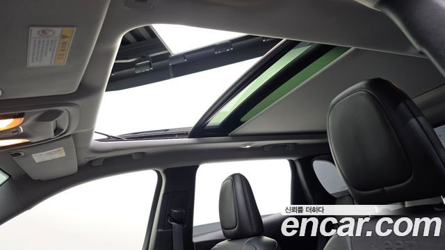 Jeep Cherokee 2019 — photo 25