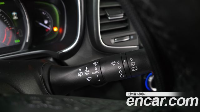 Renault Korea QM6 2017 — photo 28