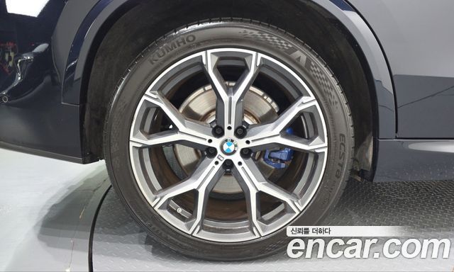 BMW X5 2021 — photo 5
