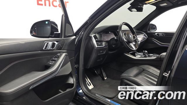 BMW X5 2021 — photo 13