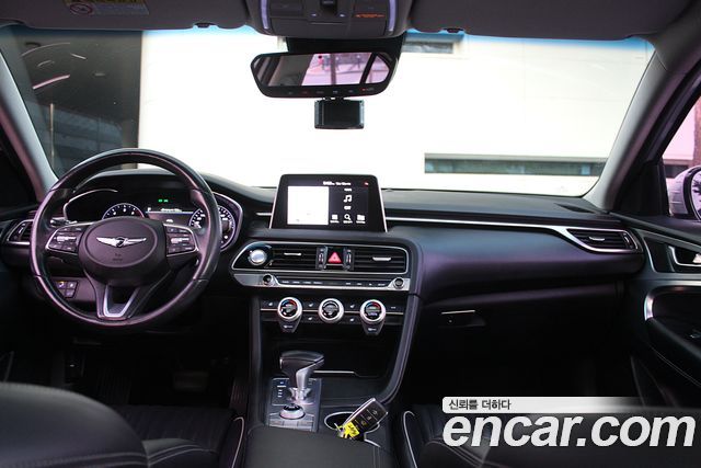 Genesis G70 2018 — photo 8