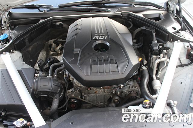 Genesis G70 2018 — photo 19