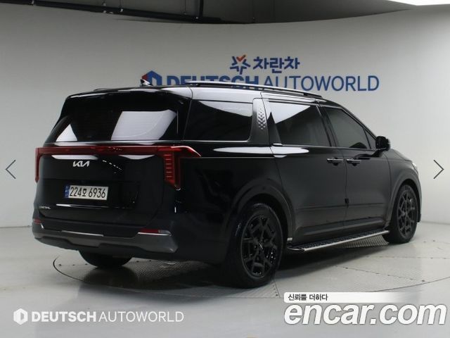Kia Canival 2025 — photo 2