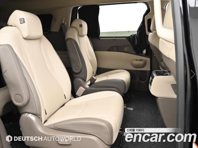 Kia Canival 2025 — photo 12