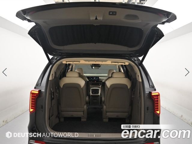 Kia Canival 2025 — photo 19