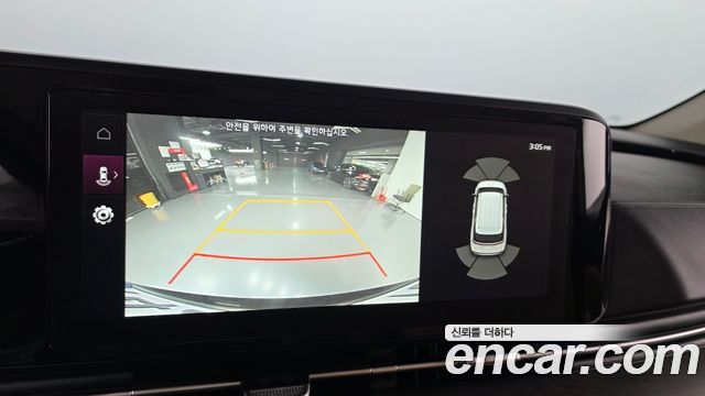 Kia Canival 2023 — photo 14