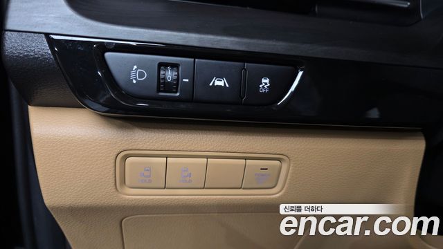 Kia Canival 2023 — photo 20