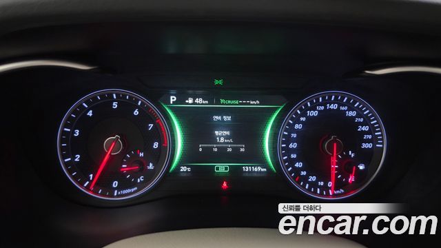 Genesis G70 2019 — photo 11