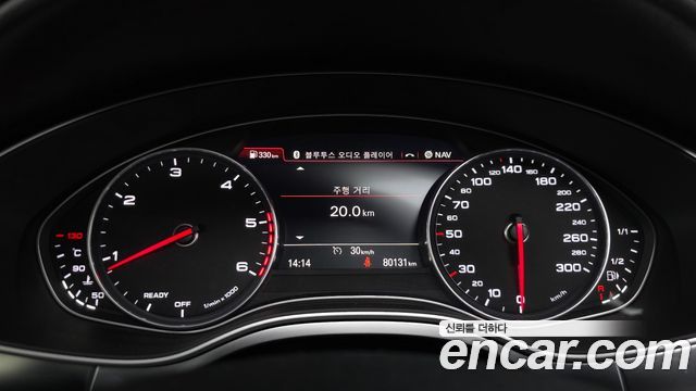 Audi A6 2018 — photo 8