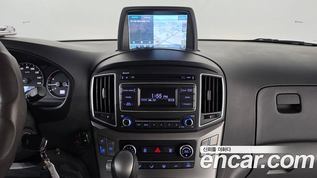Hyundai Starex 2020 — photo 19