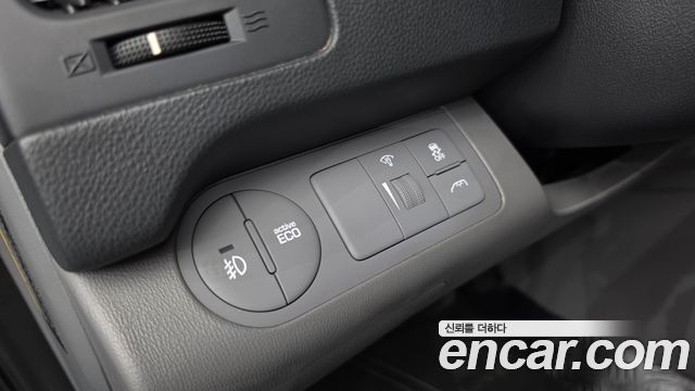Hyundai Starex 2020 — photo 26