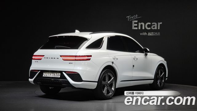 Genesis GV70 2023 — photo 2