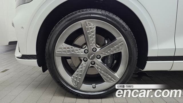 Genesis GV70 2023 — photo 5