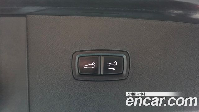 Porsche Cayenne 2020 — photo 18