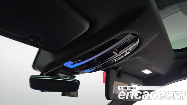 Porsche Cayenne 2020 — photo 20