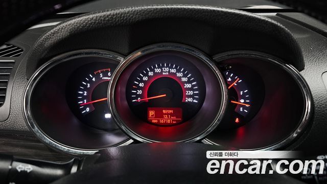 Kia Sorento 2011 — photo 8