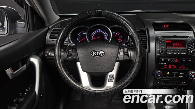 Kia Sorento 2011 — photo 13