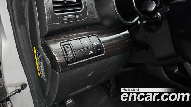 Kia Sorento 2011 — photo 17