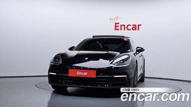 Porsche Panamera 2018 — photo 3