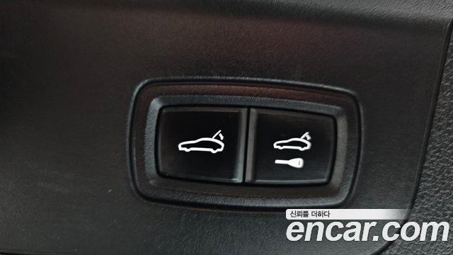 Porsche Panamera 2018 — photo 24