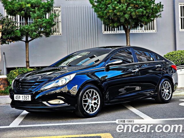 Hyundai Sonata 2010 — photo 3