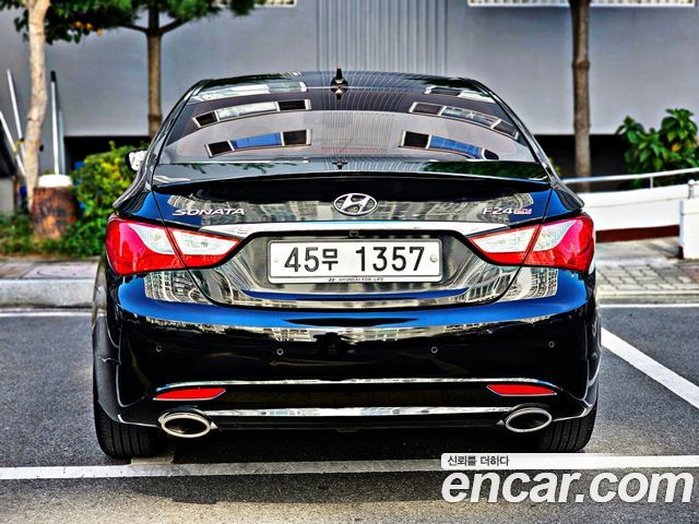 Hyundai Sonata 2010 — photo 4