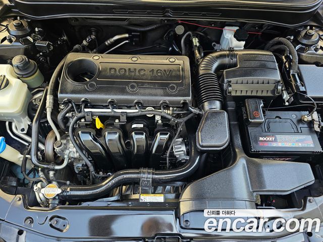 Hyundai Sonata 2010 — photo 8