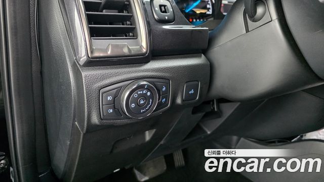 Ford Ranger 2021 — photo 17