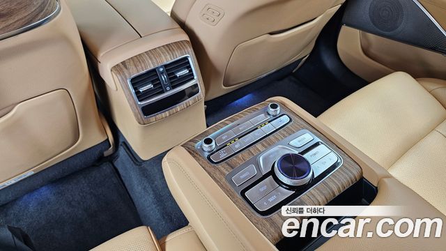 Kia K9 2022 — photo 19
