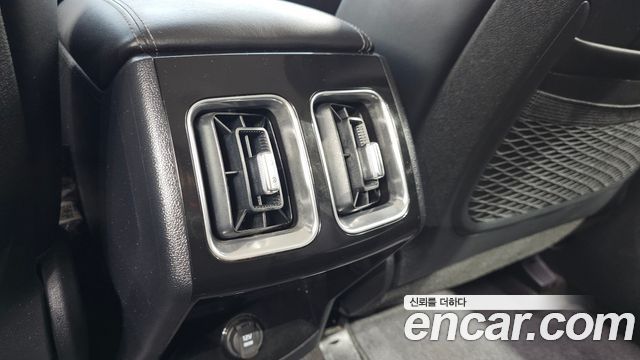 Kia Sorento 2024 — photo 32