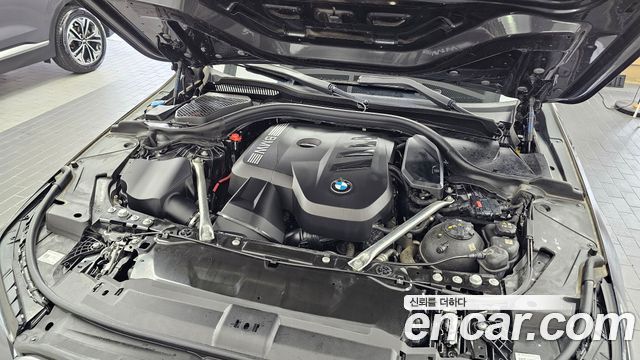 BMW 5-Series 2025 — photo 6