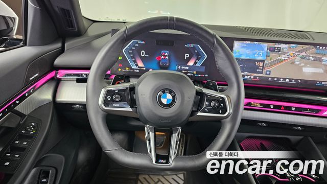 BMW 5-Series 2025 — photo 20