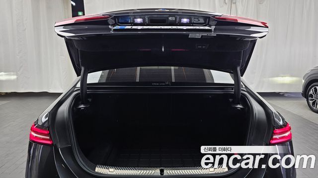 BMW 5-Series 2025 — photo 26