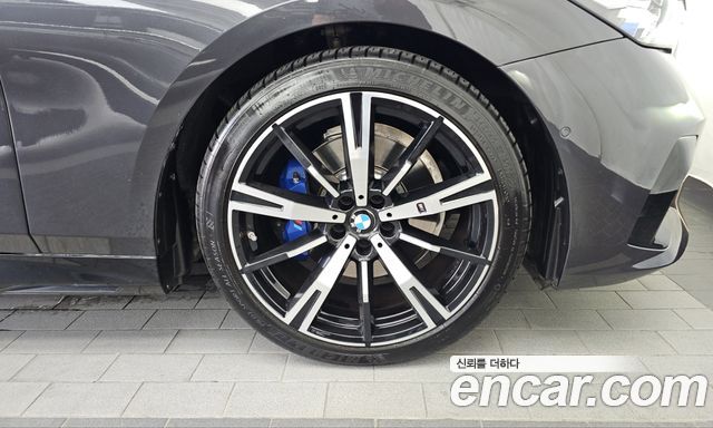 BMW 5-Series 2025 — photo 7
