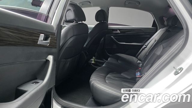 Hyundai Sonata 2015 — photo 12