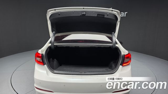 Hyundai Sonata 2015 — photo 20