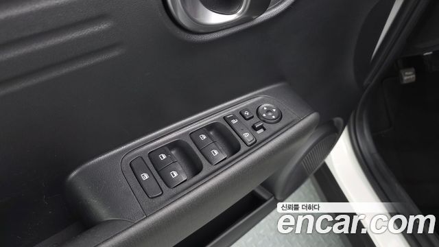Hyundai Casper 2023 — photo 25
