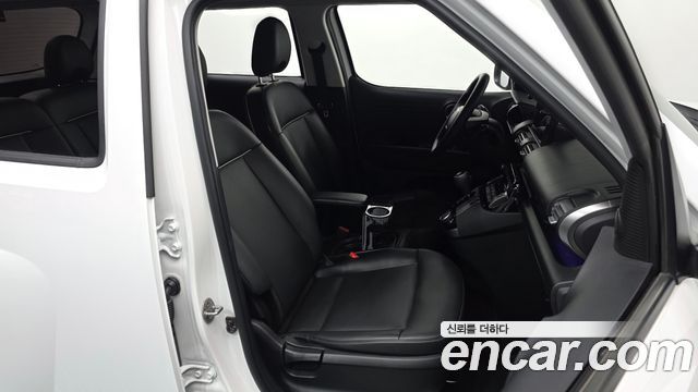 Hyundai Casper 2023 — photo 16