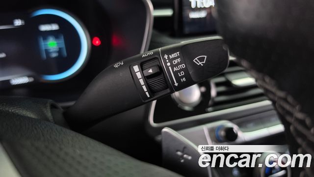 Genesis G70 2022 — photo 27