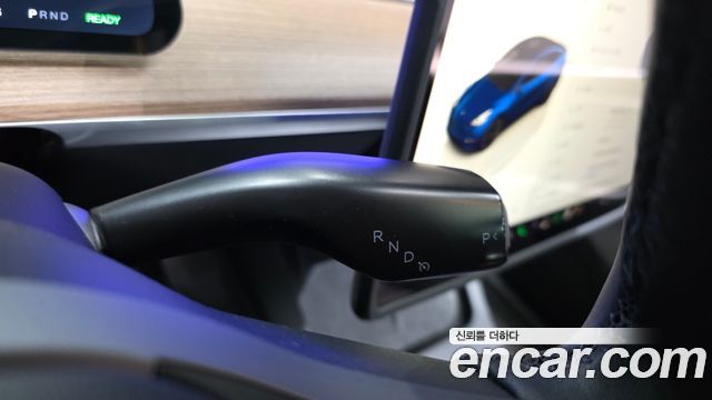 Tesla Model Y 2024 — photo 12