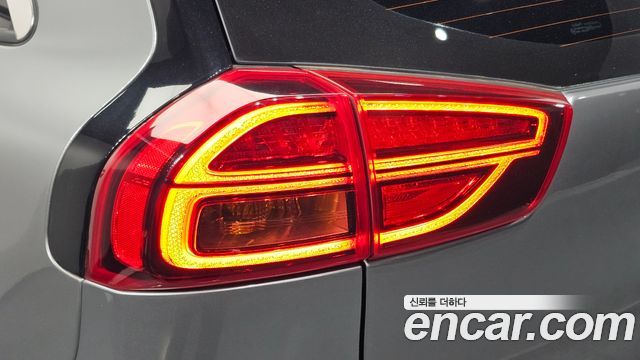 Kia Niro 2022 — photo 9