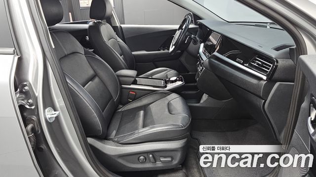 Kia Niro 2022 — photo 16