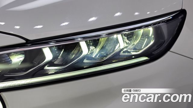 Kia K7 2020 — photo 8