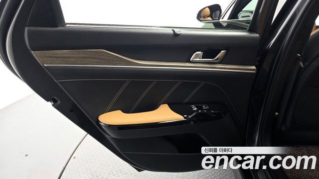 Kia K5 2021 — photo 15