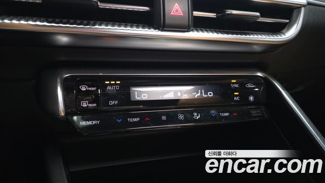 Kia K5 2021 — photo 31