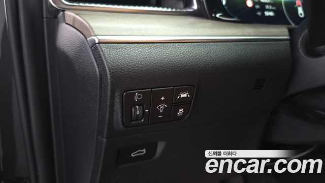 Kia K5 2021 — photo 35